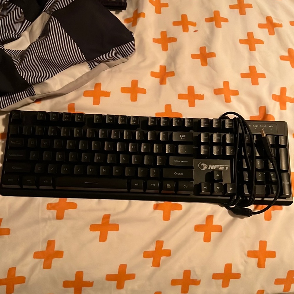 NPET gaming keyboard